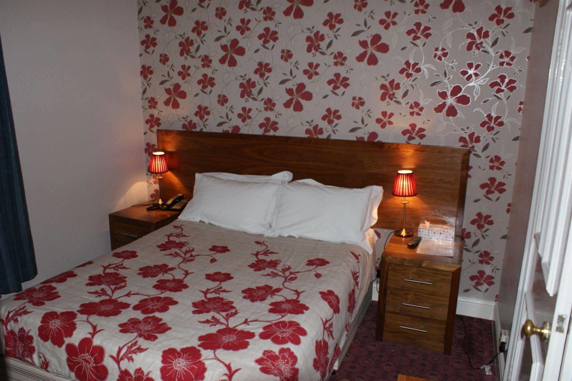Kirkdale Hotel Croydon Extérieur photo